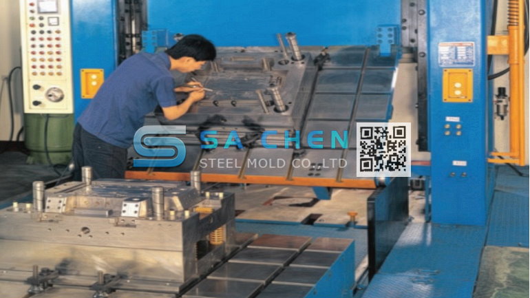 SA CHEN-Taiwan plastic mold manufacture - Mold Fitting